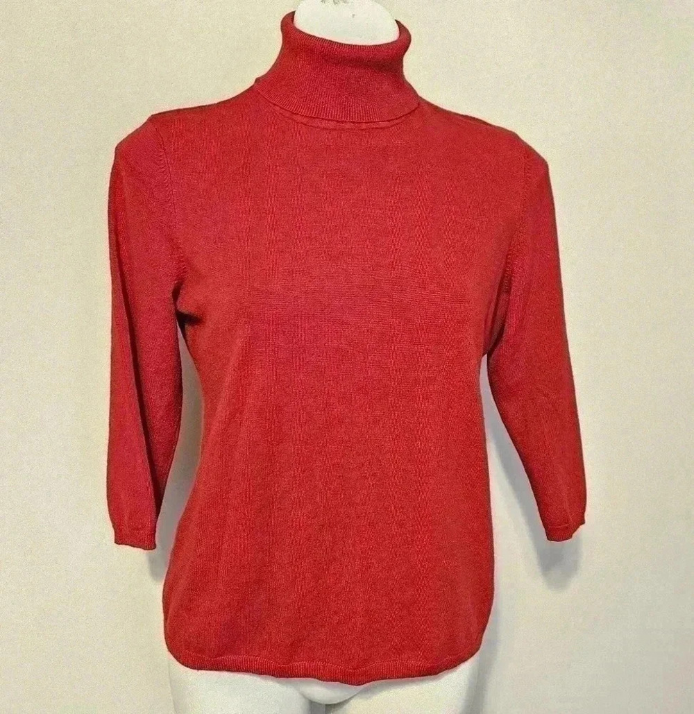 Chicos Top Womens 1 US Medium Red Turtleneck Rayon Polyester Casual Ladies - Picture 1 of 6
